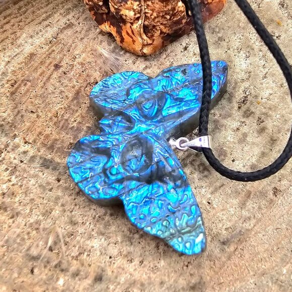 Nature Labradorite Carved Hidden Skull Butterfly Pendant Necklace - Picture 4 of 10
